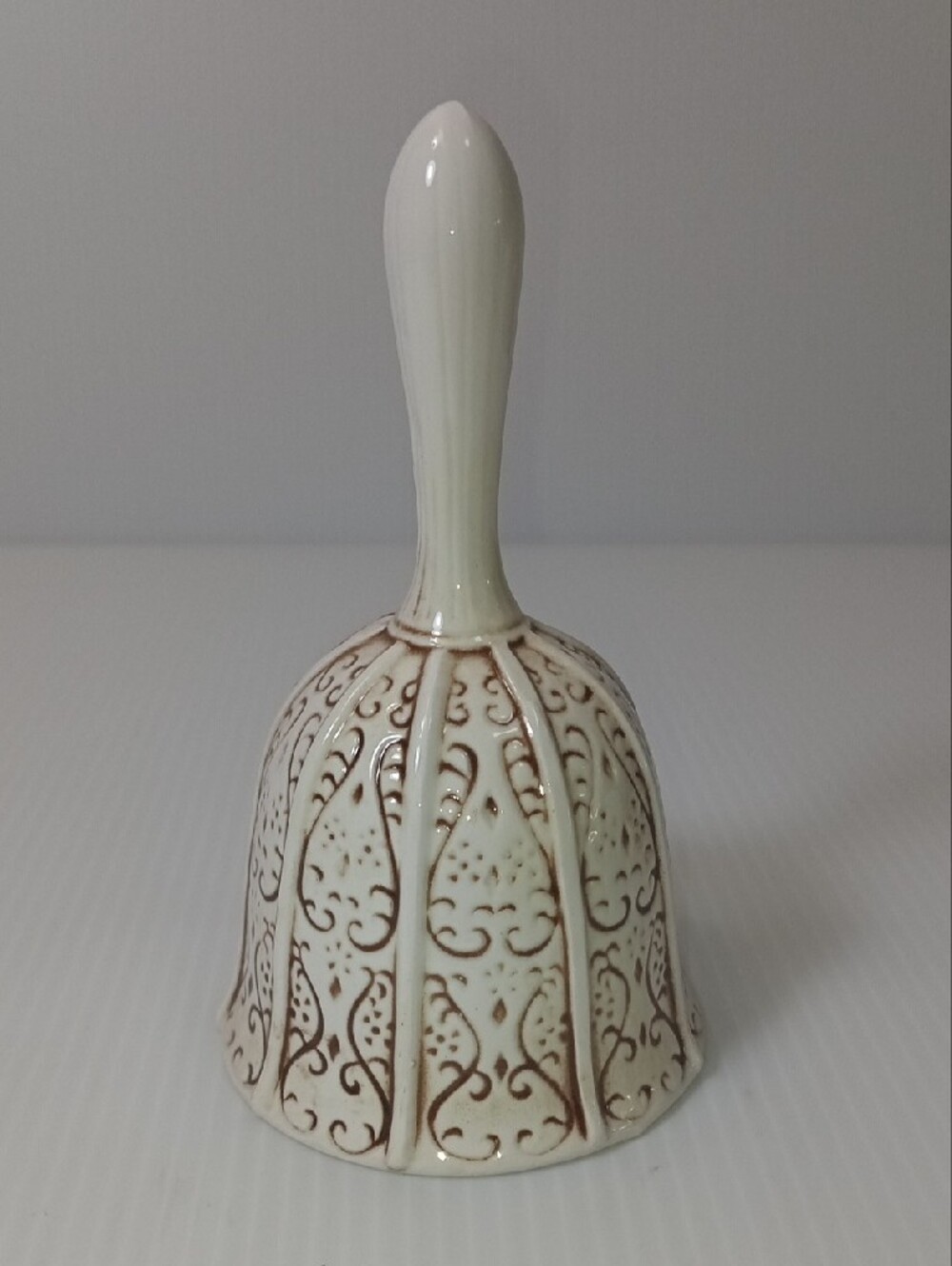 Vintage Porcelain Bell with Pioneer Woman w/ a Bell Ornate Pattern 4 5/8" Tall - Picture 5 of 10